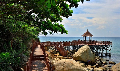 炫唇潮派串串香