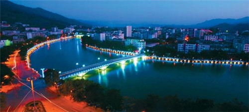 奶茶店冷饮怎么制作，冷饮店奶茶配方